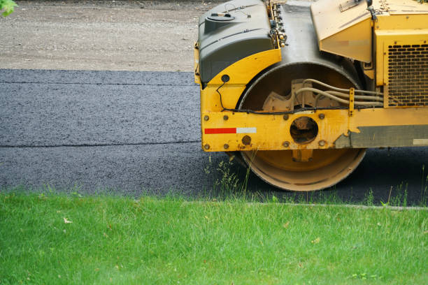 Best Professional Driveway Pavers  in Leachville, AR